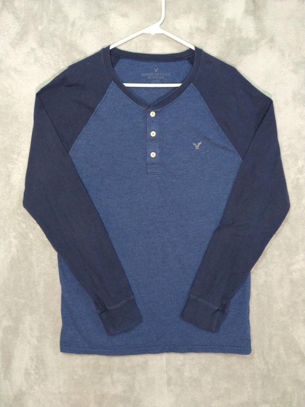 American Eagle Shirt Mens XL Blue Henley Long Sleeve Cotton Casual